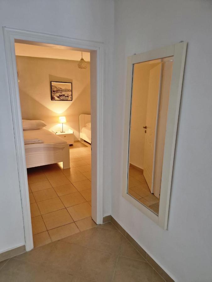 Sala Apartment'S Sarandë Exterior foto