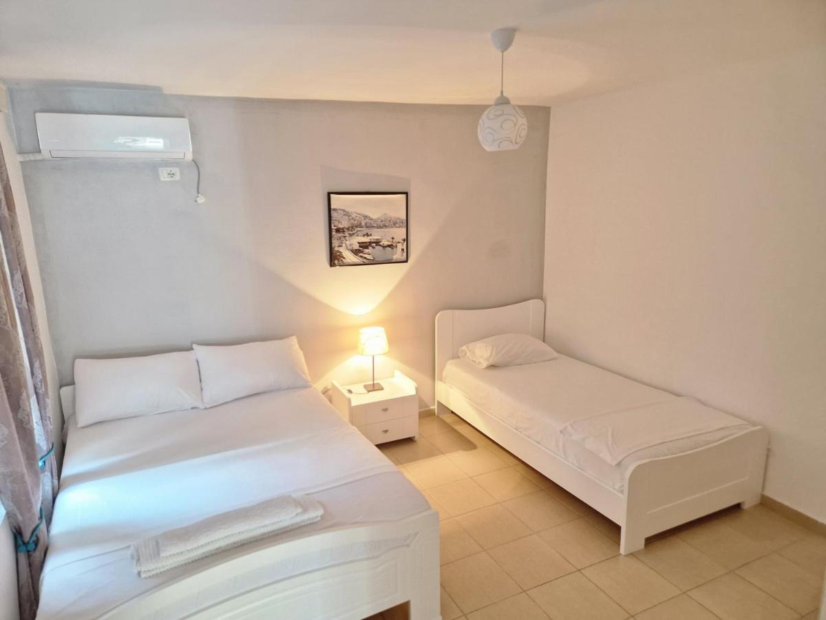 Sala Apartment'S Sarandë Exterior foto